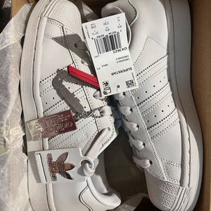 NWT Adidas Originals Superstar Creme White Men Size 5 Sneakers Shoes New GX3623